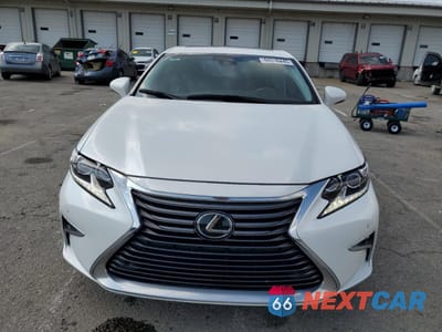 Piąte zdjęcie samochodu w środku: 2017 LEXUS ES 350 VIN:58ABK1GG3HU060259 - miniatura