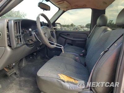 Zdjęcie 7 z 12 samochodu: 2005 CHEVROLET SILVERADO C1500 VIN:1GCEC14X15Z259674 - miniatura