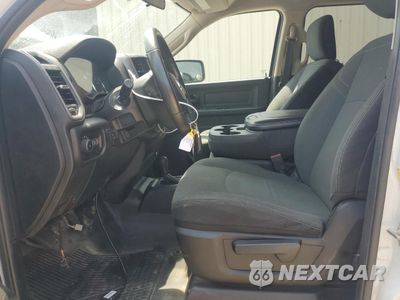 Zdjęcie 7 z 12 samochodu: 2020 RAM 2500 TRADESMAN VIN:3C6UR5HJ5LG276313 - miniatura