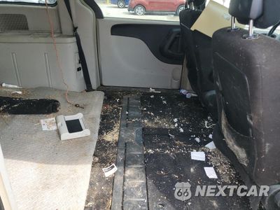 Zdjęcie 11 z 14 samochodu: 2012 DODGE GRAND CARAVAN CREW VIN:2C4RDGDG2CR165053 - miniatura