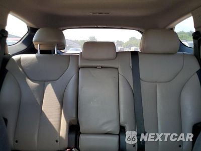 Zdjęcie 10 z 13 samochodu: 2019 HYUNDAI SANTA FE LIMITED VIN:5NMS53AA2KH016173 - miniatura