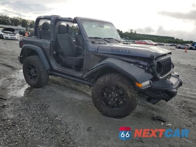 Czwarte zdjęcie samochodu z boku: 2024 JEEP WRANGLER SPORT VIN:1C4PJXAG6RW101005 - miniatura