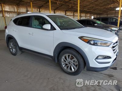Czwarte zdjęcie samochodu z boku: 2017 HYUNDAI TUCSON LIMITED VIN:KM8J33A47HU263889 - miniatura
