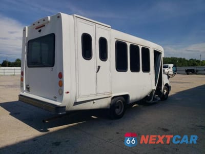 Czwarte zdjęcie samochodu z boku: 2021 CHEVROLET EXPRESS G3500 - WHEELCHAIR SHUTTLE BUS - PRIOR FLEET VIN:1HA3GSBG0LN012358 - miniatura