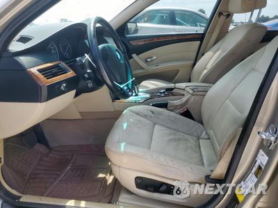 Zdjęcie 7 z 12 samochodu: 2009 BMW 528 I VIN:WBANU53589C121379 - miniatura