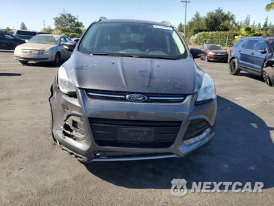 Piąte zdjęcie samochodu w środku: 2015 FORD ESCAPE TITANIUM VIN:1FMCU0J92FUC43398 - miniatura