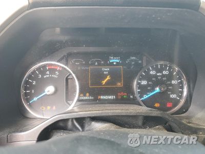 Zdjęcie 9 z 14 samochodu: 2017 FORD F350 SUPER DUTY VIN:1FT8W3DT6HEC27814 - miniatura