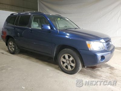 Czwarte zdjęcie samochodu z boku: 2004 TOYOTA HIGHLANDER BASE VIN:JTEDP21A840009109 - miniatura