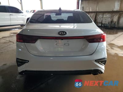 Zdjęcie 6 z 12 samochodu: 2021 KIA FORTE FE VIN:3KPF24ADXME374979 - miniatura
