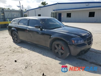 Czwarte zdjęcie samochodu z boku: 2005 DODGE MAGNUM SXT VIN:2D8GZ48V75H537075 - miniatura