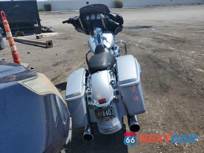 Czwarte zdjęcie samochodu z boku: 2023 HARLEY-DAVIDSON FLHX VIN:1HD1KBC11PB630122 - miniatura