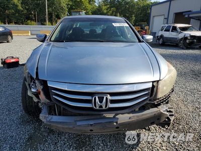 Piąte zdjęcie samochodu w środku: 2011 HONDA ACCORD EX VIN:1HGCP2F78BA095379 - miniatura
