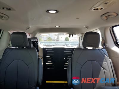 Zdjęcie 10 z 16 samochodu: 2024 CHRYSLER VOYAGER LX VIN:2C4RC1CG1RR155706 - miniatura