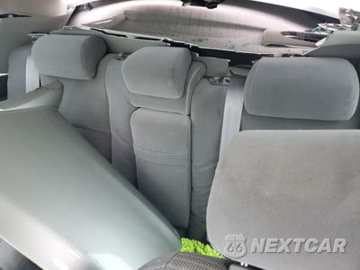 Zdjęcie 10 z 12 samochodu: 2006 TOYOTA CAMRY LE VIN:4T1BE32K26U683956 - miniatura
