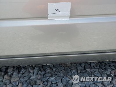 Zdjęcie 12 z 13 samochodu: 2005 FORD THUNDERBIRD VIN:1FAHP60A65Y100936 - miniatura
