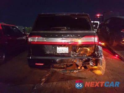 Zdjęcie 6 z 12 samochodu: 2018 LINCOLN NAVIGATOR L RESERVE VIN:5LMJJ3LT5JEL20629 - miniatura