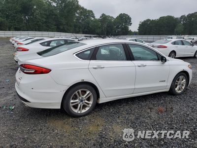 Trzecie zdjęcie samochodu z tyłu: 2018 FORD FUSION SE HYBRID VIN:3FA6P0LU7JR171792 - miniatura