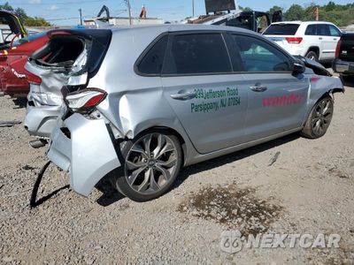 Trzecie zdjęcie samochodu z tyłu: 2020 HYUNDAI ELANTRA GT N LINE VIN:KMHH55LC1LU126674 - miniatura