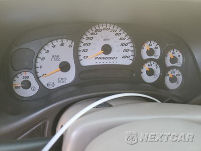 Zdjęcie 9 z 14 samochodu: 2003 GMC YUKON DENALI VIN:1GKEK63U33J289573 - miniatura