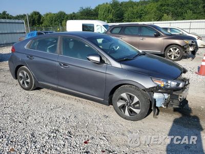 Czwarte zdjęcie samochodu z boku: 2019 HYUNDAI IONIQ SEL VIN:KMHC75LC0KU141203 - miniatura