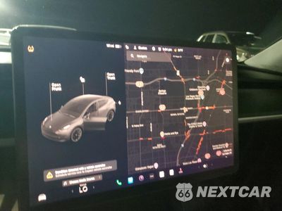 Zdjęcie 9 z 12 samochodu: 2021 TESLA MODEL Y VIN:5YJYGDEE2MF161239 - miniatura