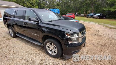2016 CHEVROLET SUBURBAN C1500 LT 1GNSCHKC0GR213842 - główne zdjęcie licytacji z USA - miniatura