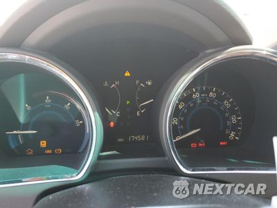 Zdjęcie 9 z 13 samochodu: 2008 TOYOTA HIGHLANDER HYBRID LIMITED VIN:JTEEW44A982009256 - miniatura