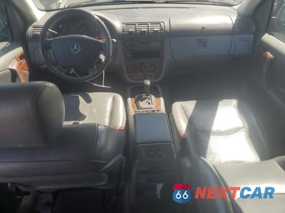 Zdjęcie 8 z 13 samochodu: 1999 MERCEDES-BENZ ML 320 VIN:4JGAB54E2XA142397 - miniatura