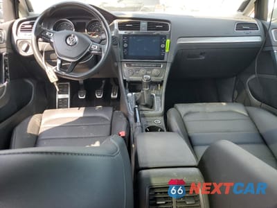 Zdjęcie 8 z 15 samochodu: 2019 VOLKSWAGEN GOLF ALLTRACK S VIN:3VWM17AU2KM507777 - miniatura