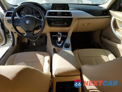 Zdjęcie 8 z 12 samochodu: 2013 BMW 328 I SULEV VIN:WBA3C1G50DNR45189 - miniatura