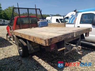 Drugie zdjęcie samochodu z przodu: 2013 GMC SIERRA K2500 HEAVY DUTY VIN:1GT02ZCG0DZ100527 - miniatura