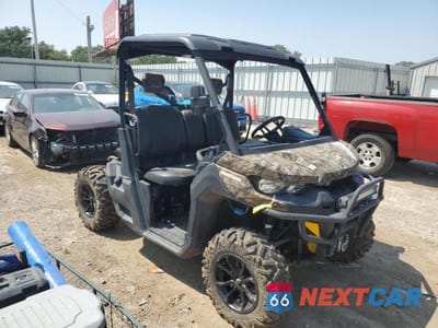 2016 CAN-AM DEFENDER 3JBUKAN45GK001728 - główne zdjęcie licytacji z USA - miniatura