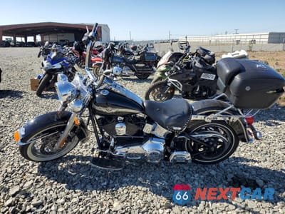 Trzecie zdjęcie samochodu z tyłu: 2003 HARLEY-DAVIDSON FLSTCI VIN:1HD1BWB363Y099176 - miniatura