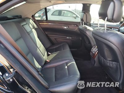 Zdjęcie 10 z 14 samochodu: 2012 MERCEDES-BENZ S 550 VIN:WDDNG7DB8CA436475 - miniatura