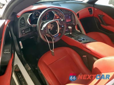 Zdjęcie 8 z 12 samochodu: 2014 CHEVROLET CORVETTE STINGRAY 3LT VIN:1G1YF2D77E5108994 - miniatura