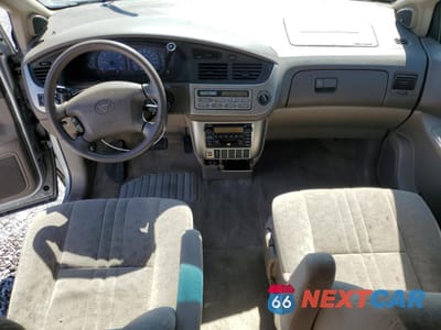 Zdjęcie 8 z 15 samochodu: 2001 TOYOTA SIENNA LE VIN:4T3ZF13C81U351186 - miniatura