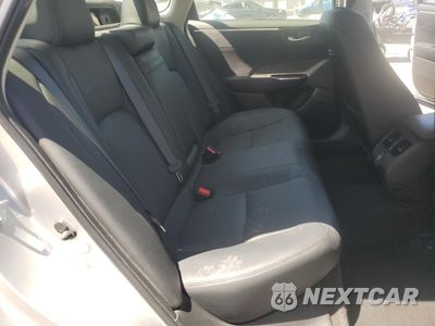 Zdjęcie 10 z 12 samochodu: 2018 HONDA CLARITY TOURING VIN:JHMZC5F34JC018772 - miniatura