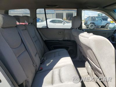 Zdjęcie 11 z 16 samochodu: 2003 TOYOTA HIGHLANDER VIN:JTEHD21A830021012 - miniatura