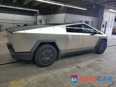 Trzecie zdjęcie samochodu z tyłu: 2025 TESLA CYBERTRUCK VIN:7G2CEHED7SA071428 - miniatura