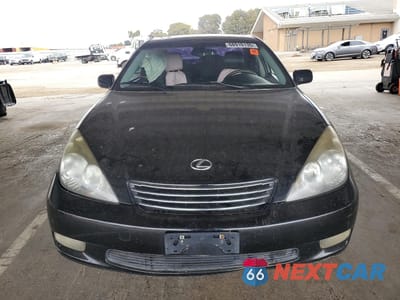 Piąte zdjęcie samochodu w środku: 2002 LEXUS ES 300 VIN:JTHBF30G220086886 - miniatura