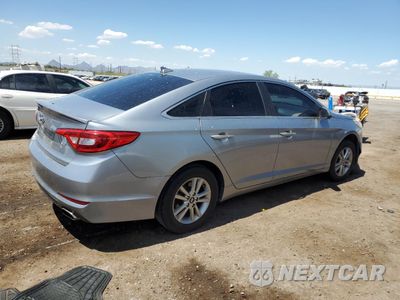 Trzecie zdjęcie samochodu z tyłu: 2017 HYUNDAI SONATA SE VIN:5NPE24AF2HH519639 - miniatura
