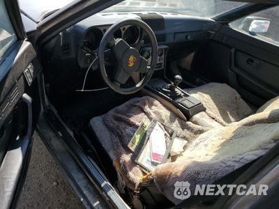 Zdjęcie 8 z 12 samochodu: 1983 PORSCHE 944 VIN:WP0AA0944DN450072 - miniatura