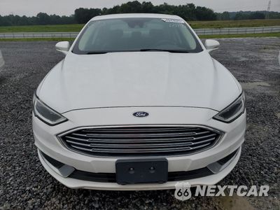 Piąte zdjęcie samochodu w środku: 2018 FORD FUSION SE HYBRID VIN:3FA6P0LU7JR171792 - miniatura