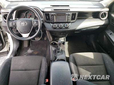 Zdjęcie 8 z 15 samochodu: 2016 TOYOTA RAV4 LE VIN:JTMBFREV7GJ087724 - miniatura