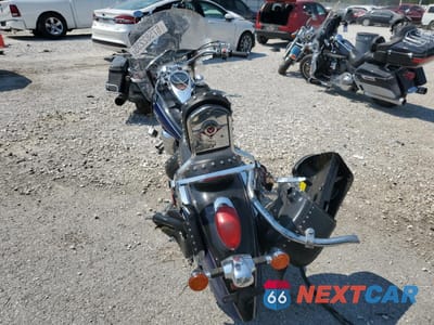 Czwarte zdjęcie samochodu z boku: 2009 KAWASAKI VN900 D VIN:JKAVN2D179A030054 - miniatura