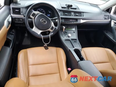 Zdjęcie 8 z 14 samochodu: 2012 LEXUS CT 200 VIN:JTHKD5BH2C2068952 - miniatura