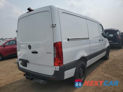 Trzecie zdjęcie samochodu z tyłu: 2025 MERCEDES-BENZ SPRINTER 2500 VIN:W1Y4KBHY7ST200548 - miniatura