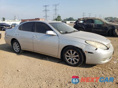 Czwarte zdjęcie samochodu z boku: 2003 LEXUS ES 300 VIN:JTHBF30GX30126259 - miniatura
