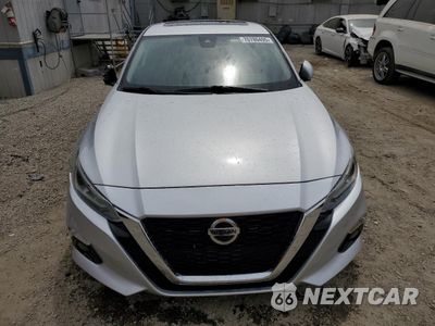 Piąte zdjęcie samochodu w środku: 2020 NISSAN ALTIMA SL VIN:1N4BL4EV2LC153726 - miniatura