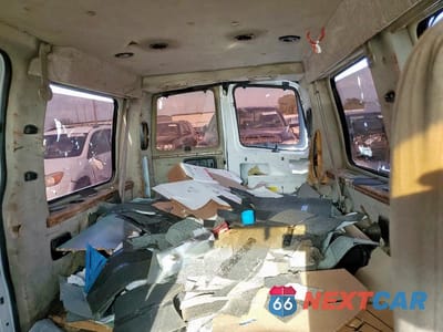 Zdjęcie 10 z 13 samochodu: 1999 CHEVROLET EXPRESS G1500 VIN:1GBFG15R6X1123300 - miniatura